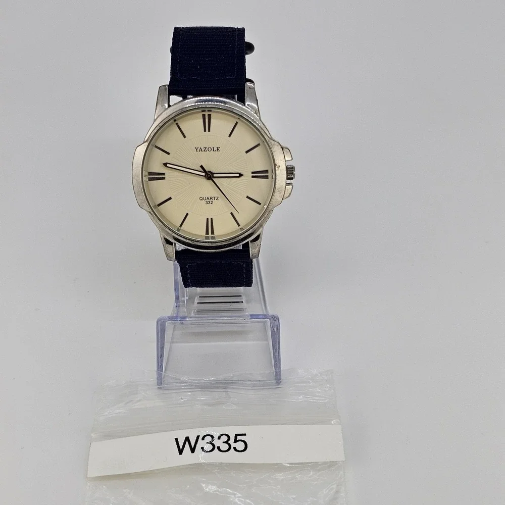 Men's Watch 46MM Cream Dial New Dark Blue Nylon Bands New Battery‎